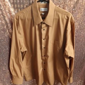 Van Heusen men 17 1/2 caramel